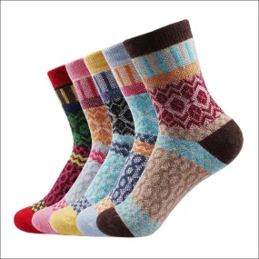 2017 New Winter Thermal Cashmere/Cotton Socks For Women - 5 pairs/Lot