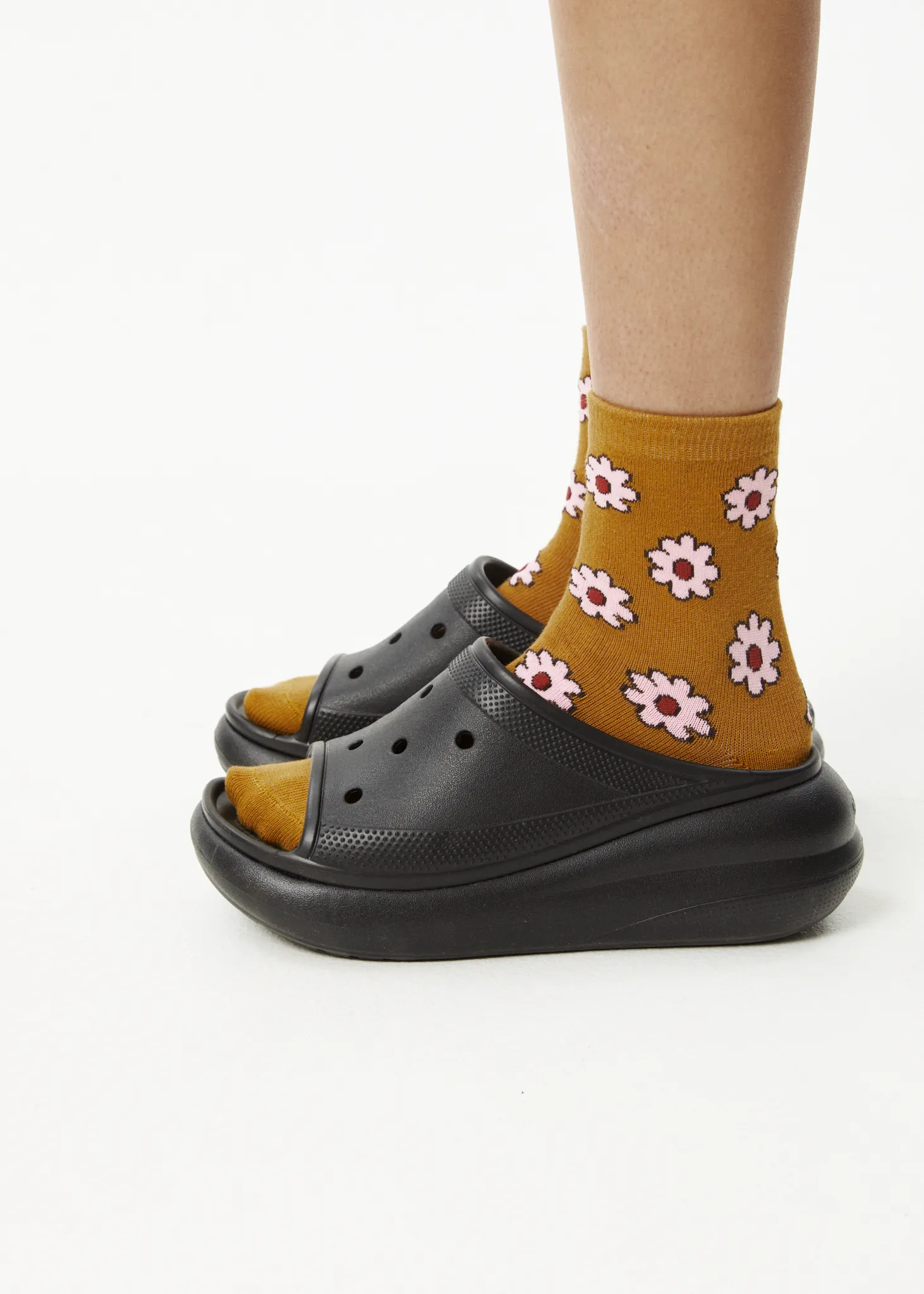 AFENDS Unisex Flower - Crew Socks - Mustard