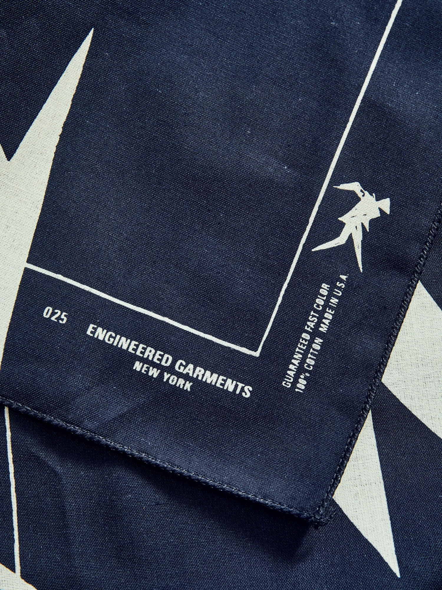 Printed Bandana in Navy Lightning